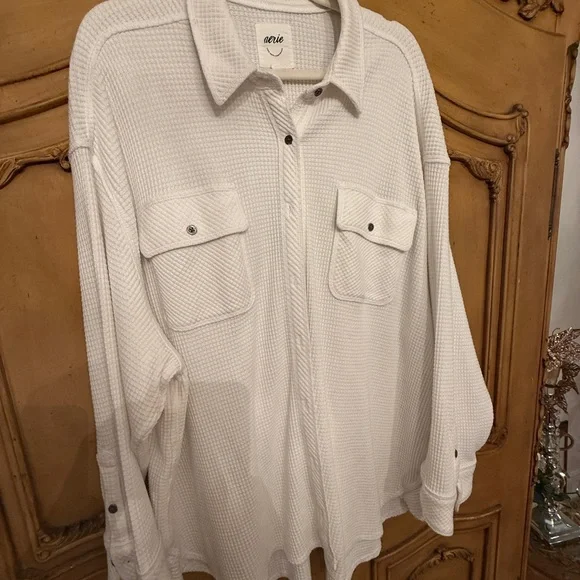 Textured Aerie White Long Sleeve Shirt - Picture 6 of 8